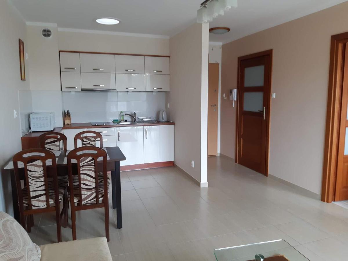 Apartament W Bursztynowych Komnatach Ujście-Darłowskie Exterior foto