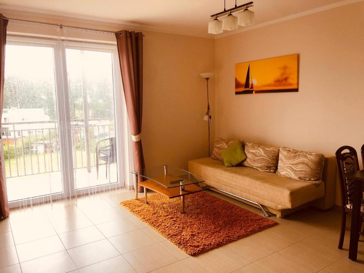 Apartament W Bursztynowych Komnatach Ujście-Darłowskie Exterior foto